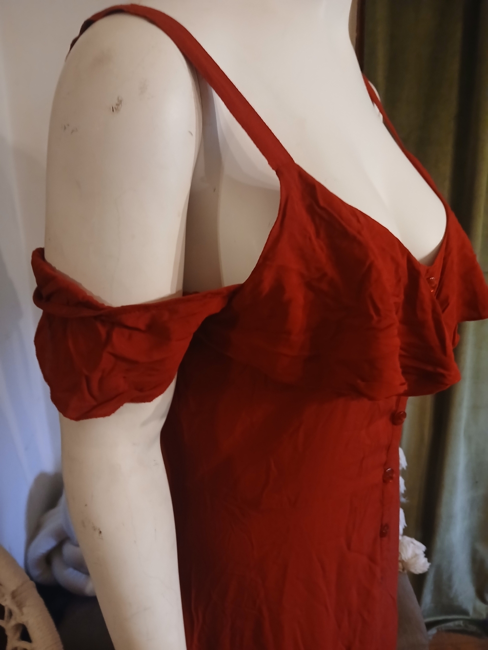 Women's Red Ruffle Button-Front Dress - Picture 3 of 6